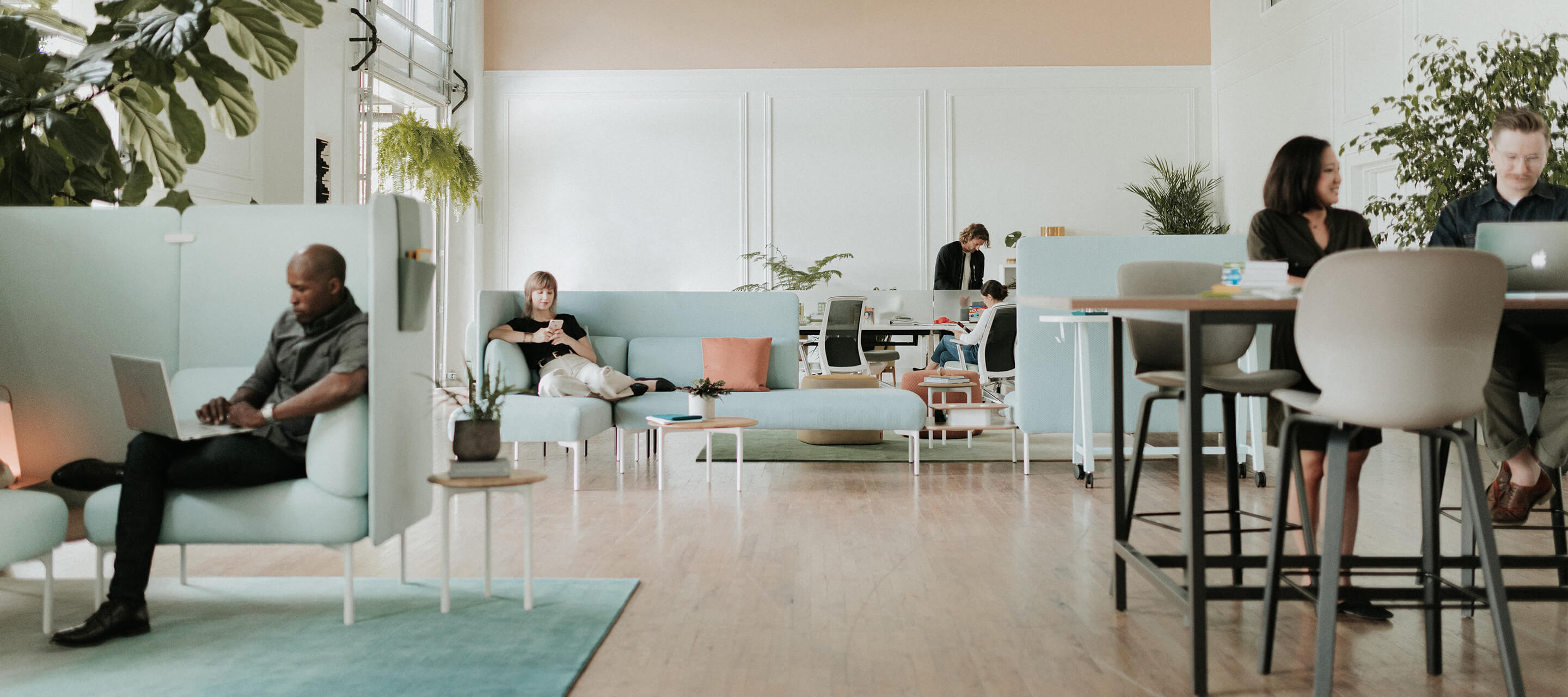 Haworth Cabana lounge, Maari chairs in a casual space