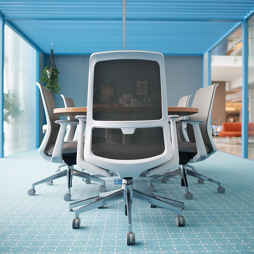 Haworth Soji XL chair in a conference room