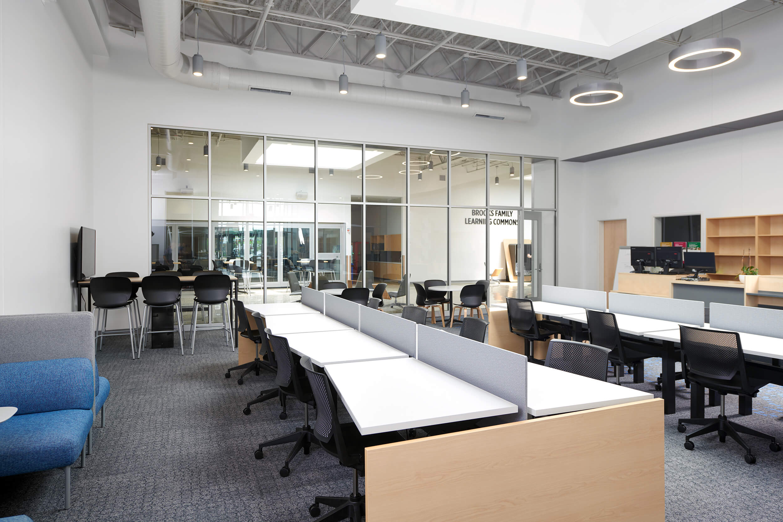 Haworth Maari stools, Very chairs in black in a classroom in GRCC campus