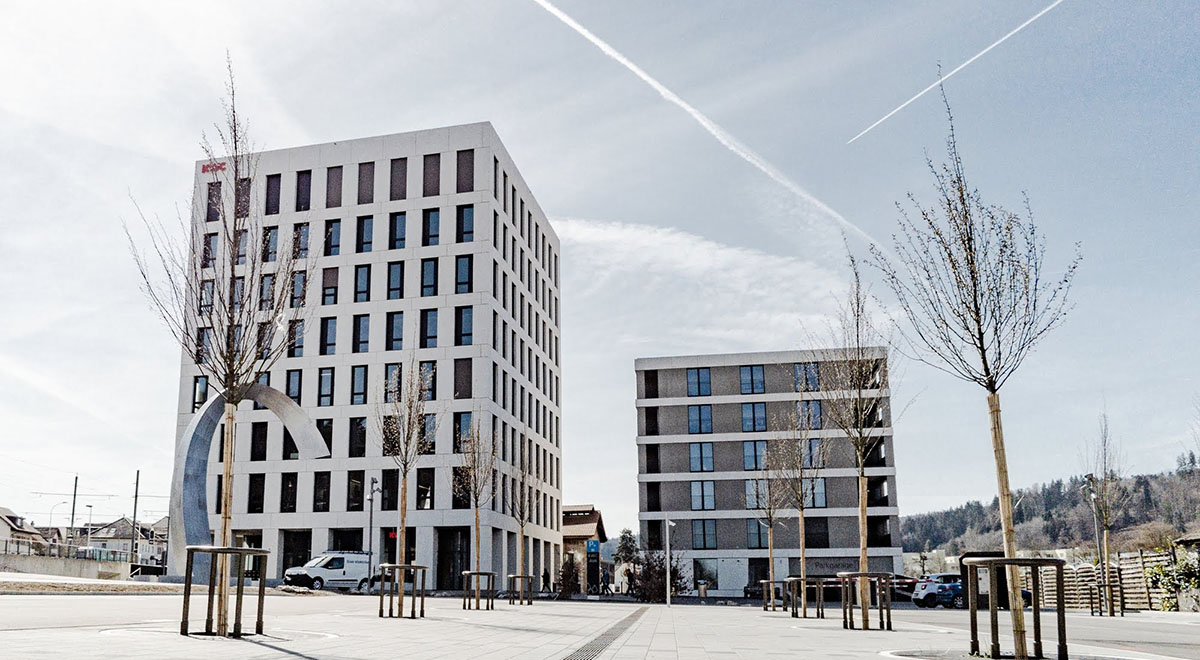 KWC is a brand of Franke Water Systems AG, one of the world's leading sanitary specialists. Recently, the KWC site in Unterkulm, Switzerland, has been completely rebuilt. The result is a new, attractive quarter for living and working - and right in the middle of it all: the new KWC tower. 