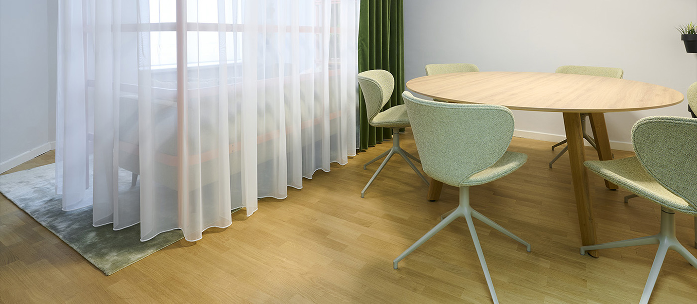 From vibrant meeting spaces to cosy encounter corners, every space of the Lisbon Council now exudes creativity, inspiration, and intimacy.