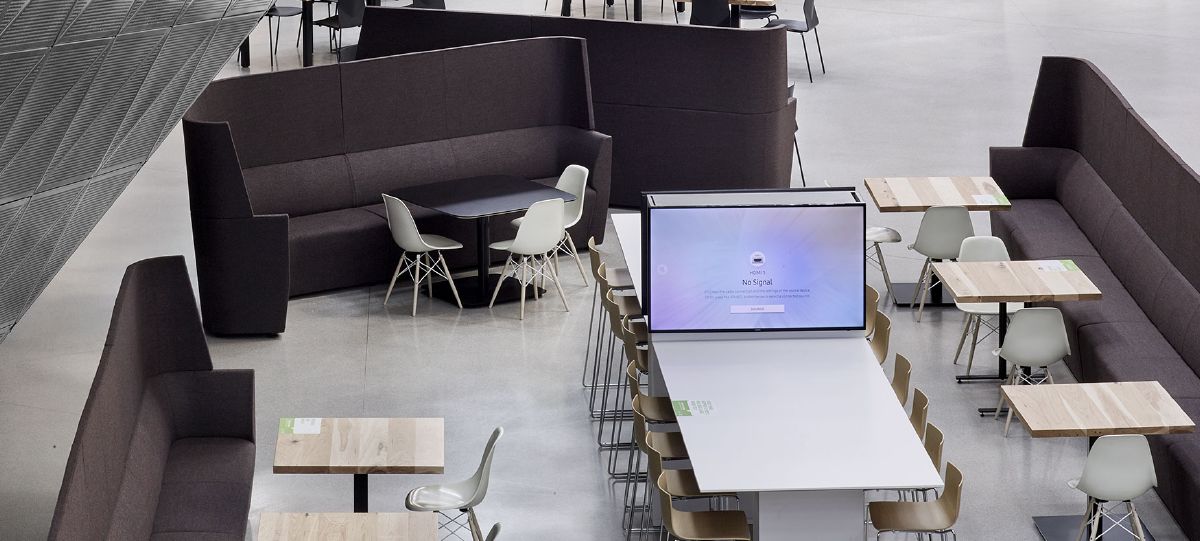 Avec son bâtiment sur deux étages, NVidia espère encourager une collaboration spontanée et fréquente.