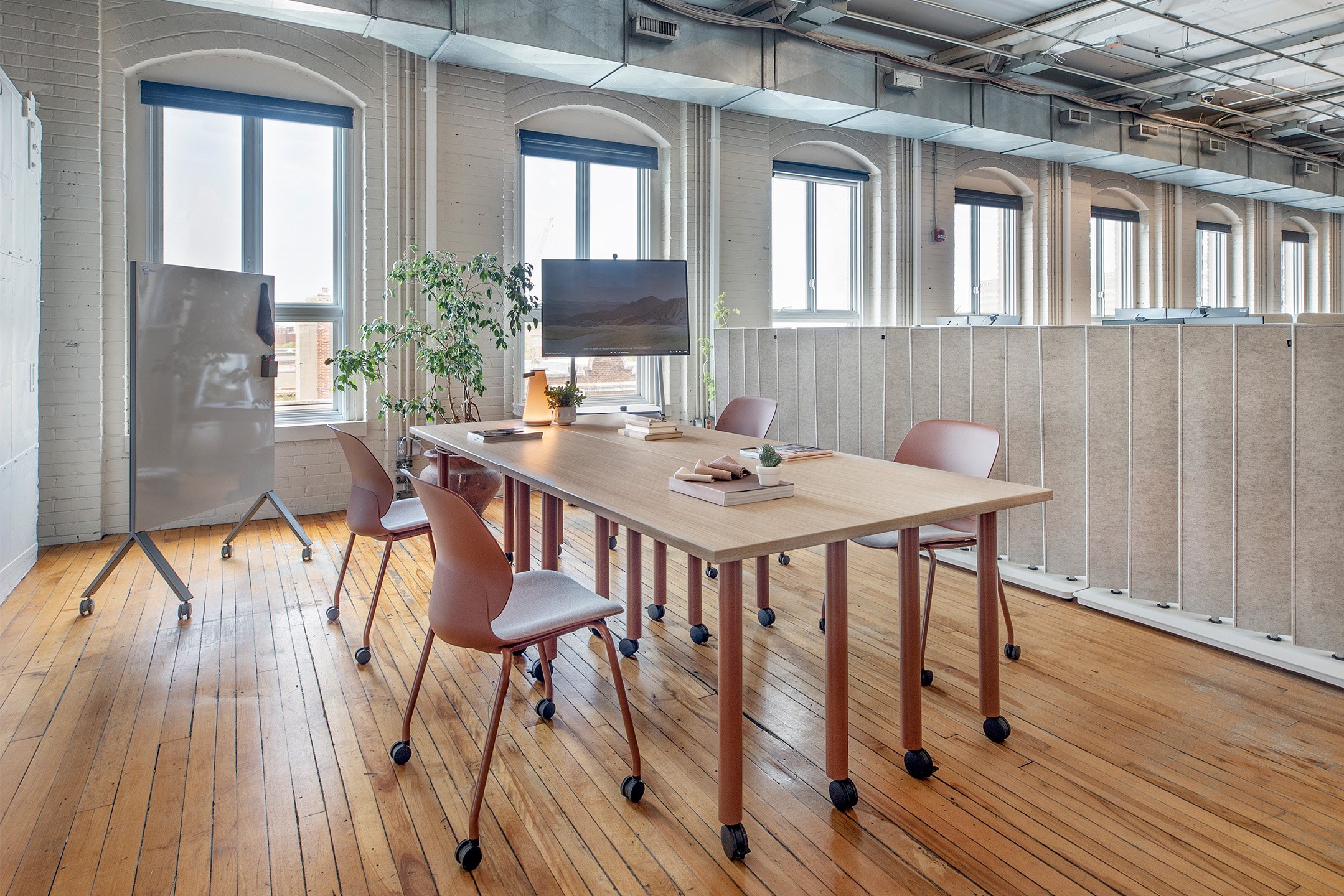 Haworth Maari chair in brown in Ubisoft office