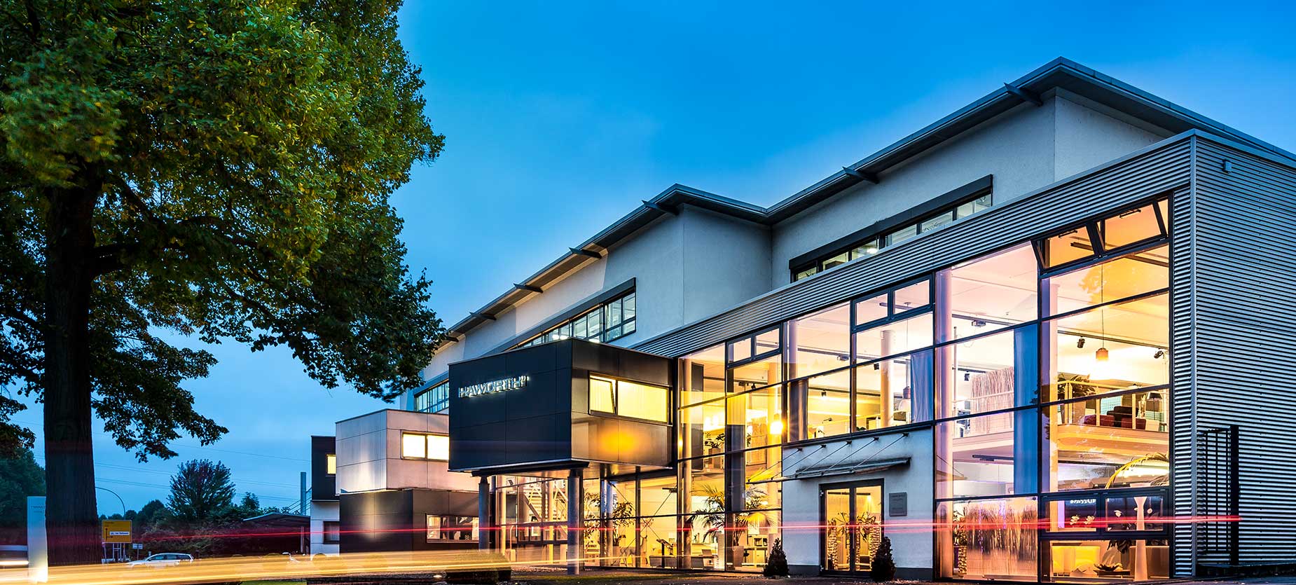 Le showroom de Bad Münder (près de Hanovre). Deux étages d’inspiration pour des environnements adaptés aux nouveaux modes de travail et qui démontrent l’importance de la culture organisationnelle d’une entreprise.