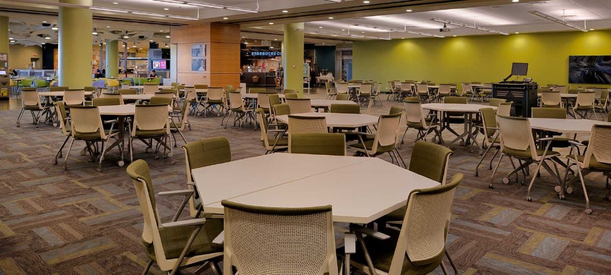 The training room equipped with retractable walls allows the space to expand or contract depending on group size. The adjacency to Starbucks, an ATM and a lobby area is also convenient for those attending a training session.