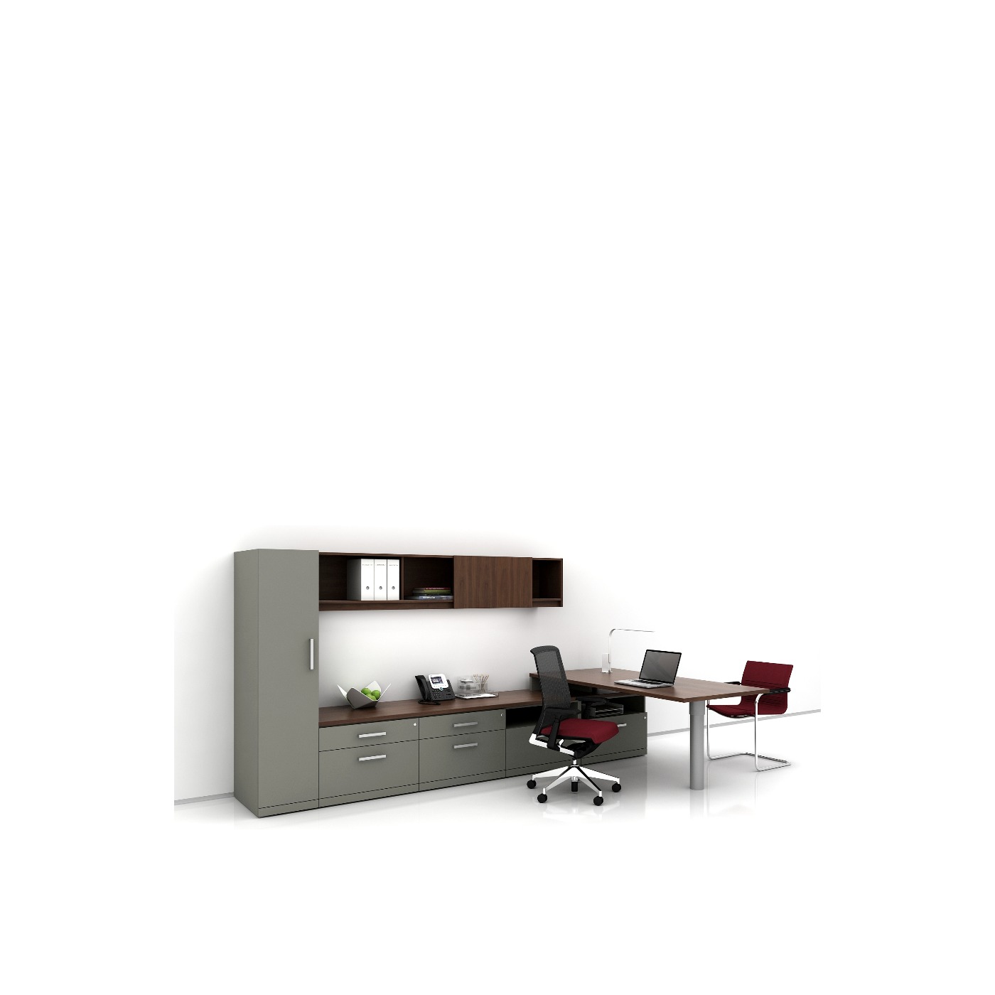 Haworth Masters Series Workspace in oak color with cream colored chair