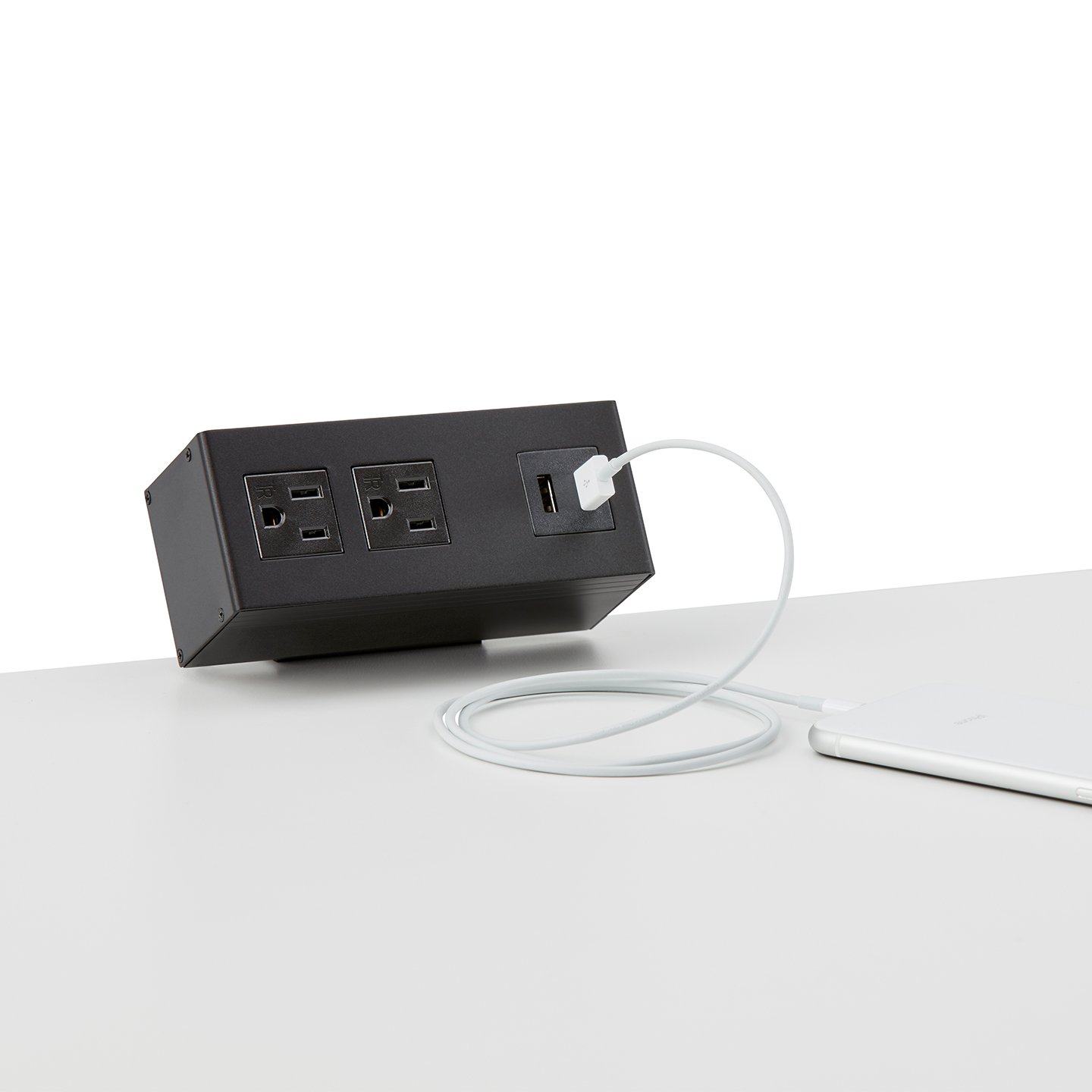 Desktop power outlet store
