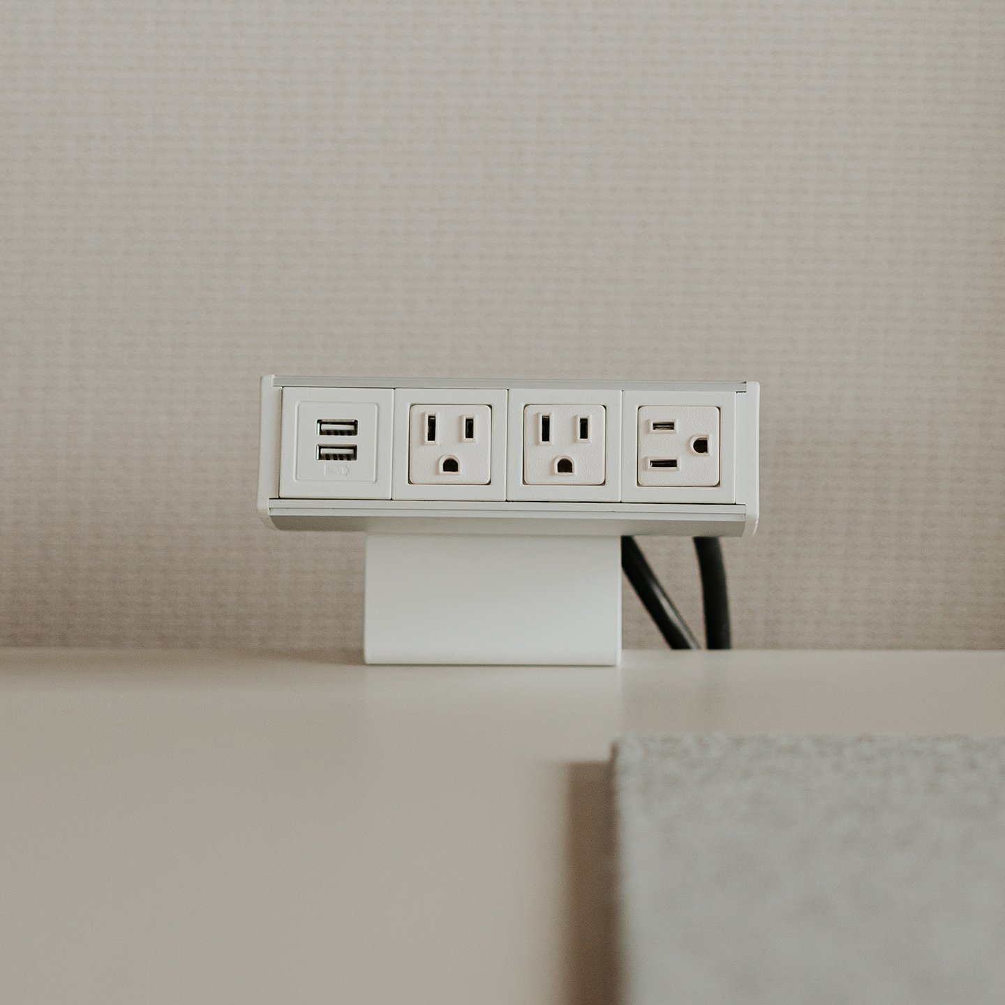 See Haworth's Workstation Power Solutions | Haworth