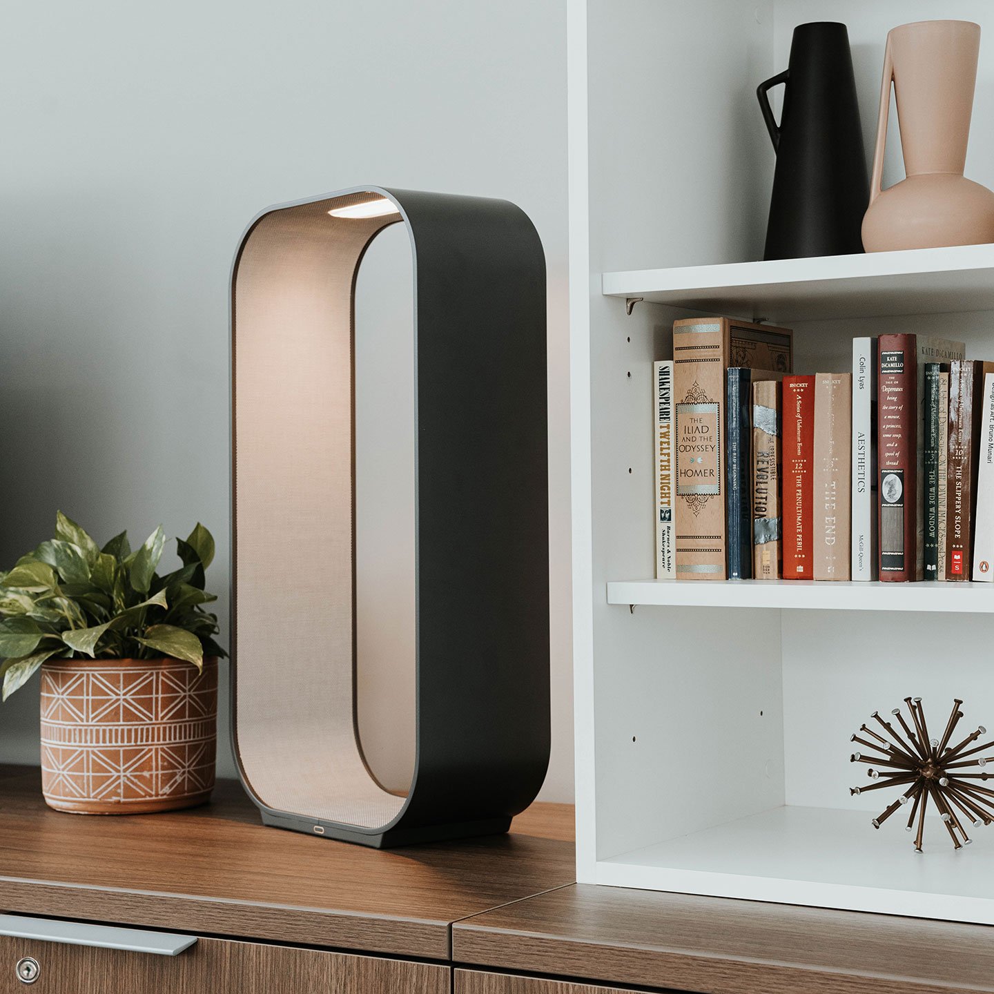 Contour hotsell table lamp