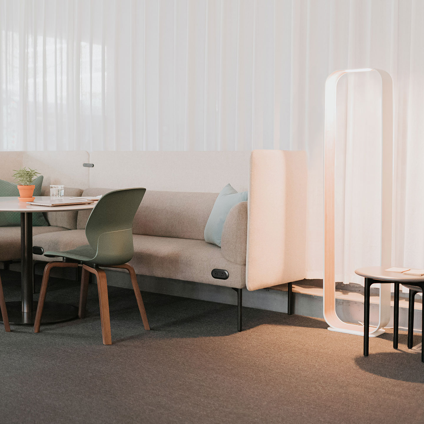 Contour led table lamp new arrivals