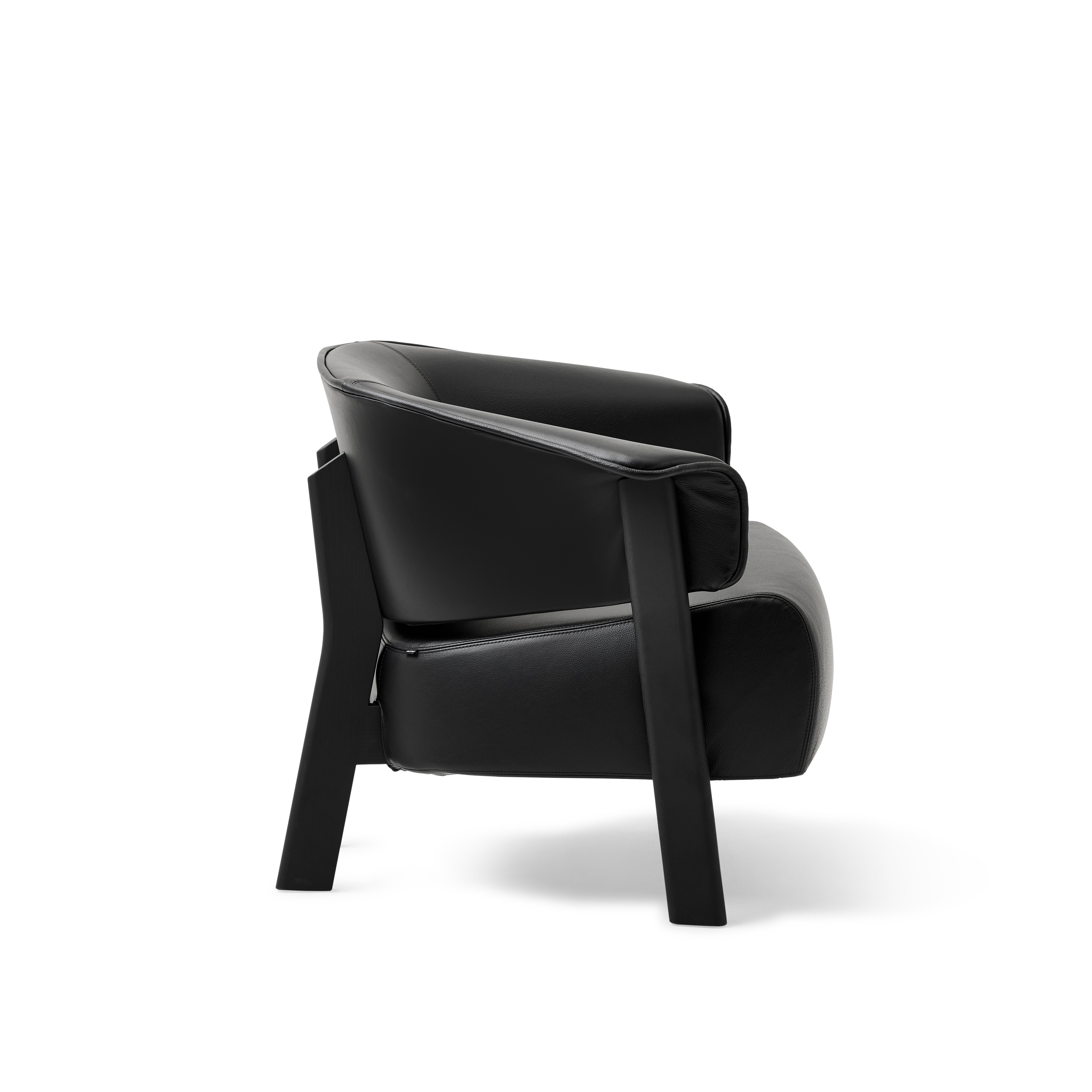 White sweep photography of Cassina's Back Wing Lounge Chair