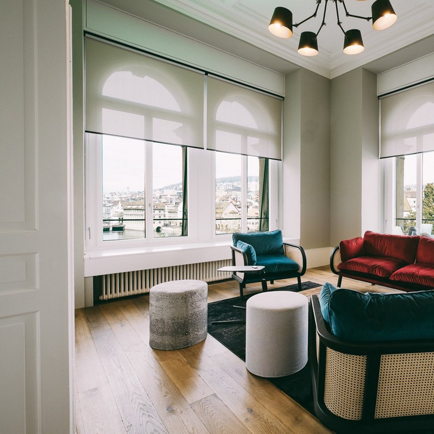 Haworth Buzzispot poufs in white and grey in a living room