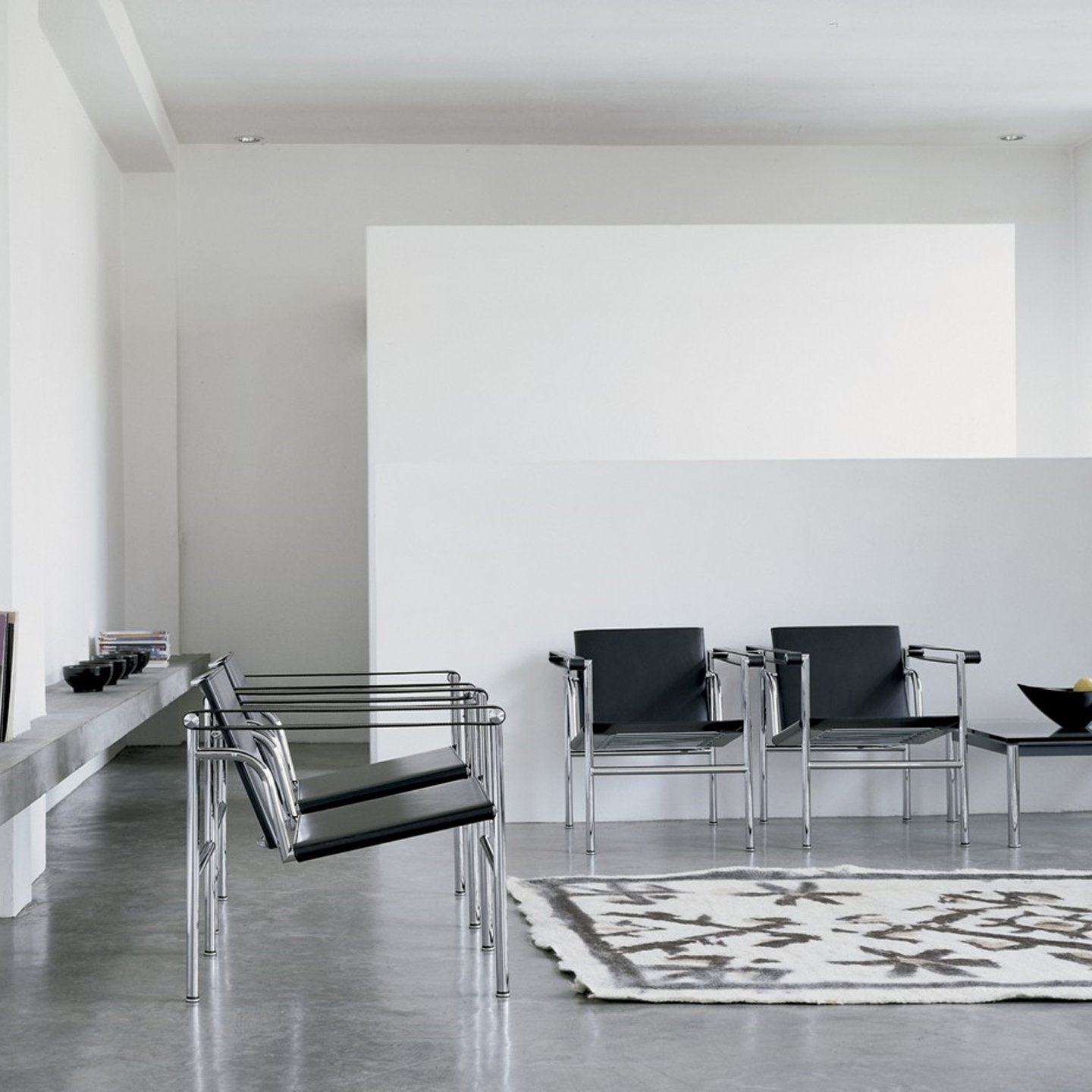 Haworth LC1 chair in black leather in a waiting room