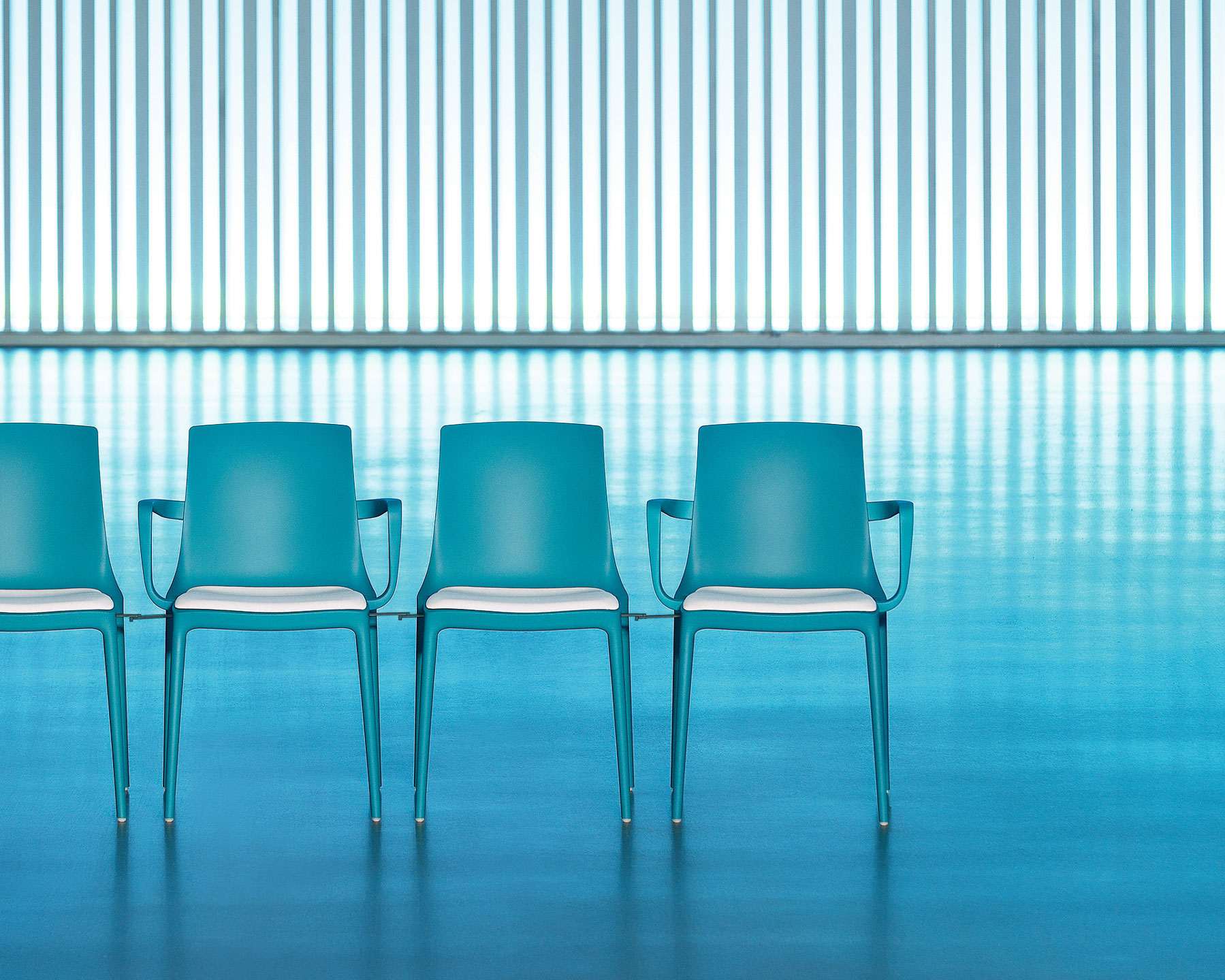 twin Row seating Haworth Europe