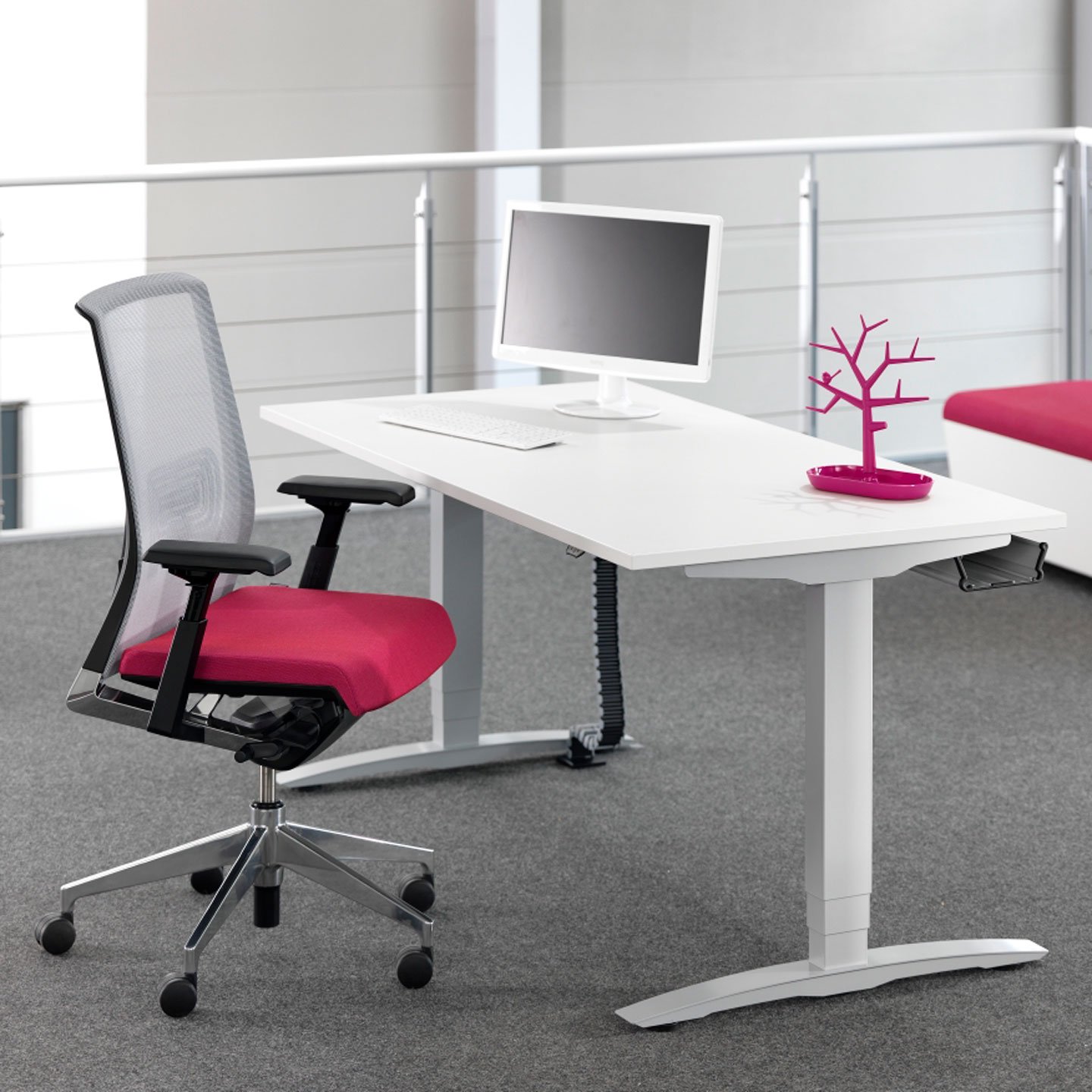 Very Desk chair Haworth Europe