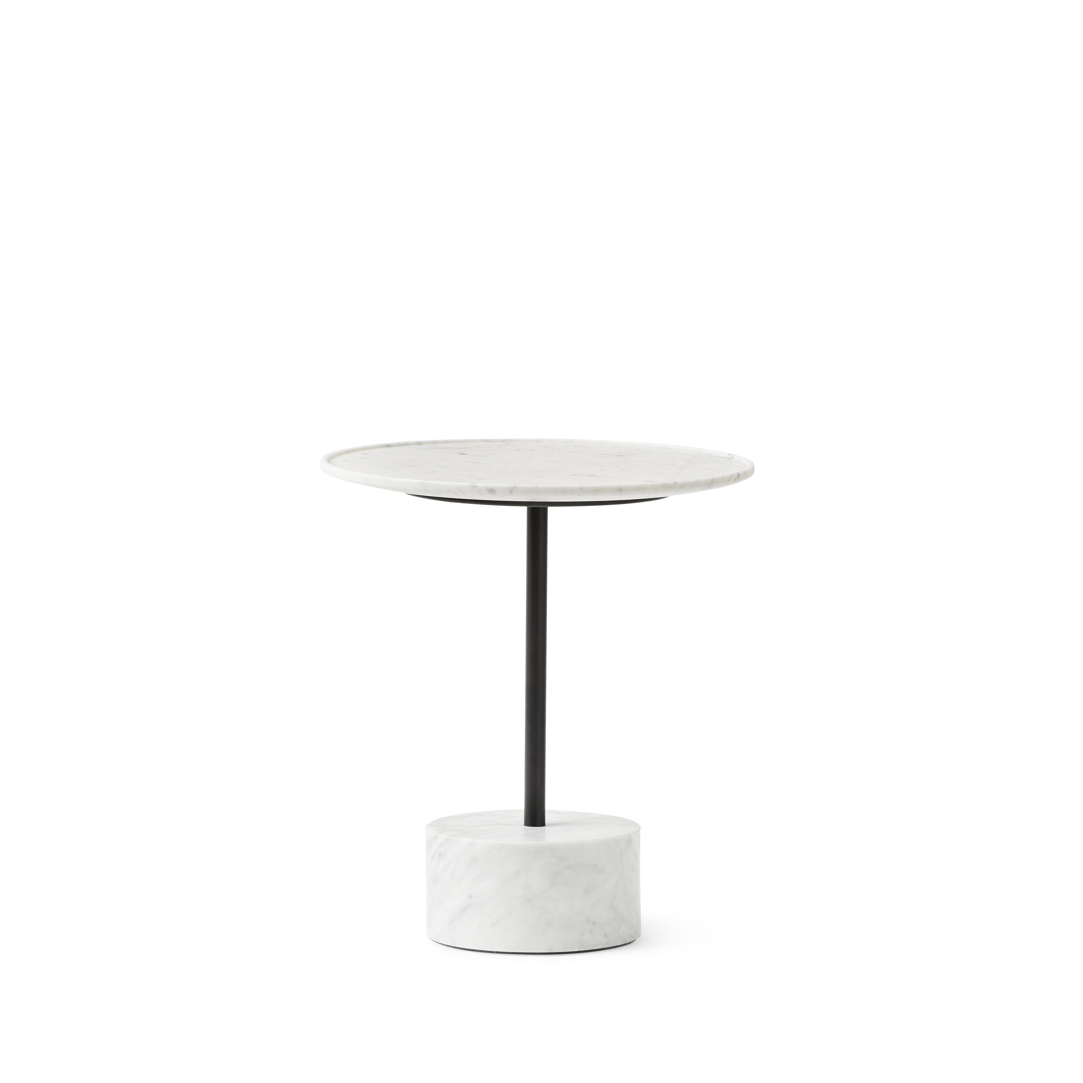 White sweep photography of Cassina's 9 Occasional Table 