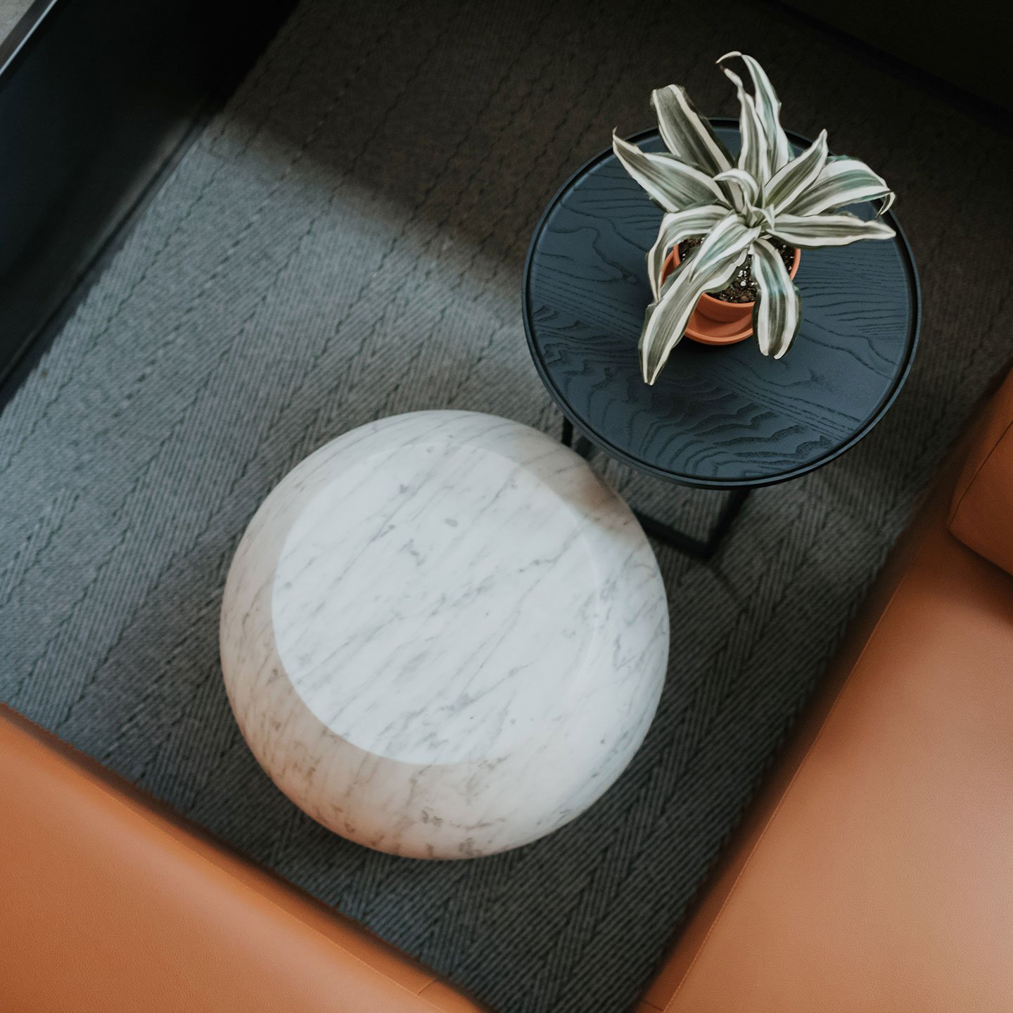 Haworth Bong Side Table in Marble white as center table 