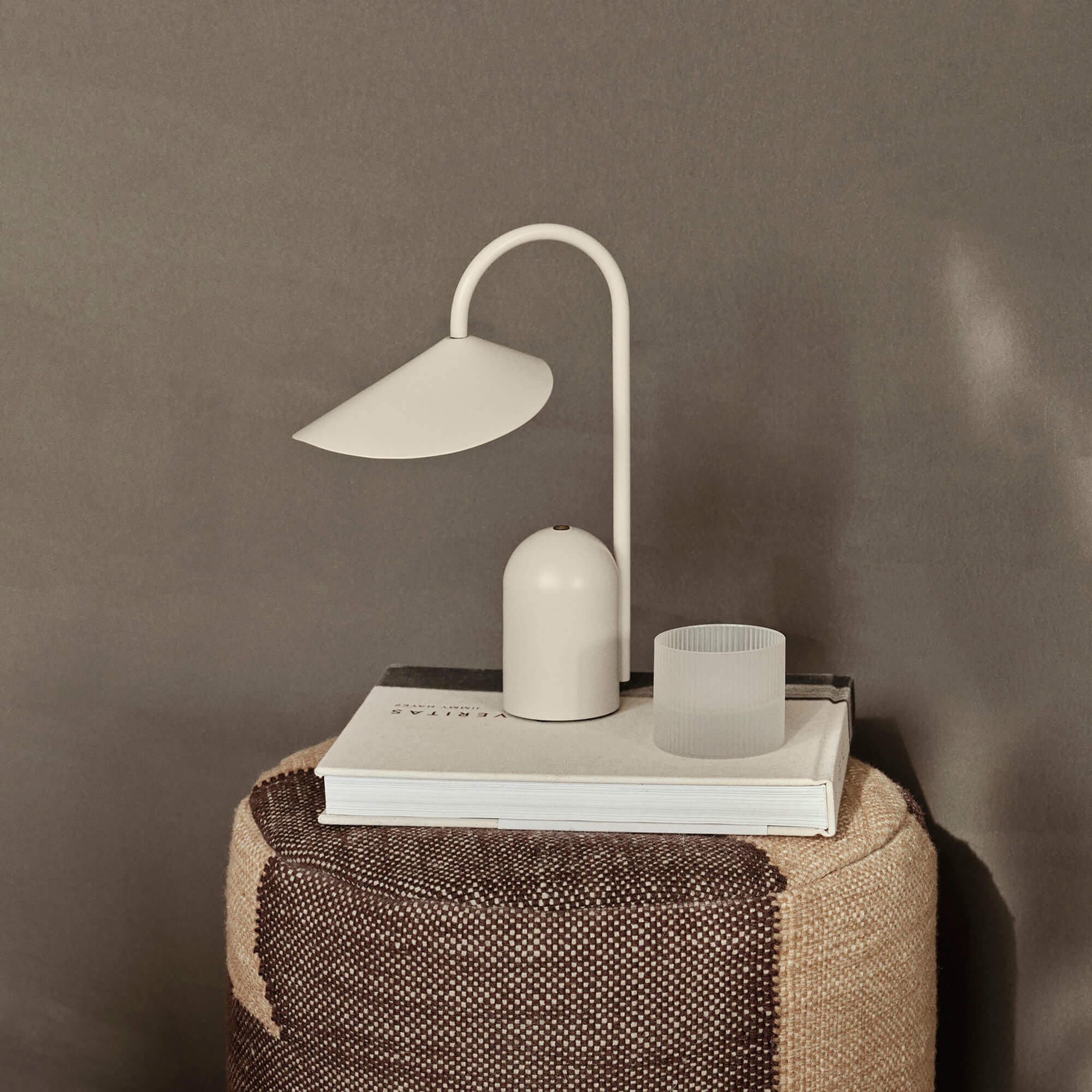 Arum Portable Lamp - Cashmere (FRL-CM)