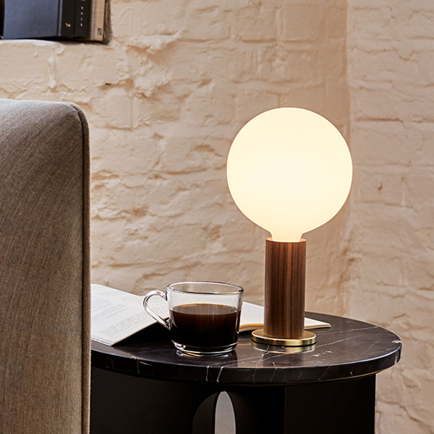 Knuckle Sphere IV Table Lamp - Walnut (TL_WALT)