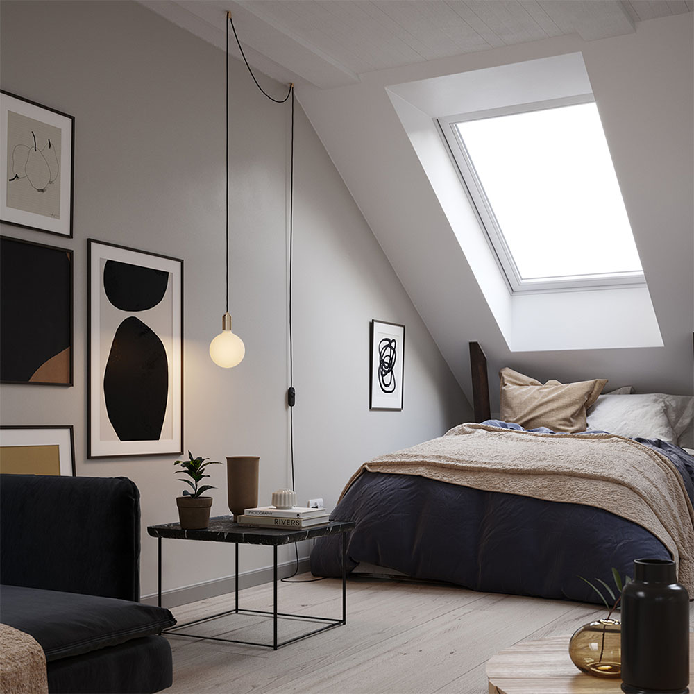 Frosted Plug-in Pendant - Brass (TL_BRAS) / Sphere