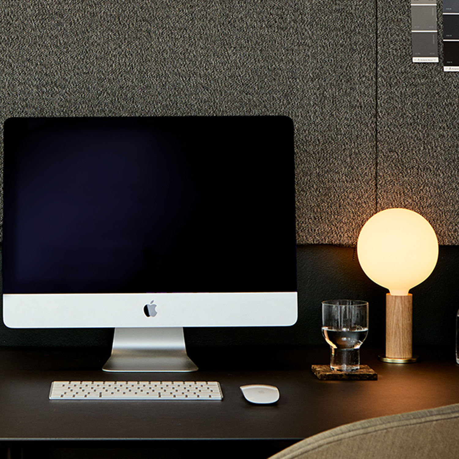 Knuckle Sphere IV Table Lamp - Oak (TL_OAK)
