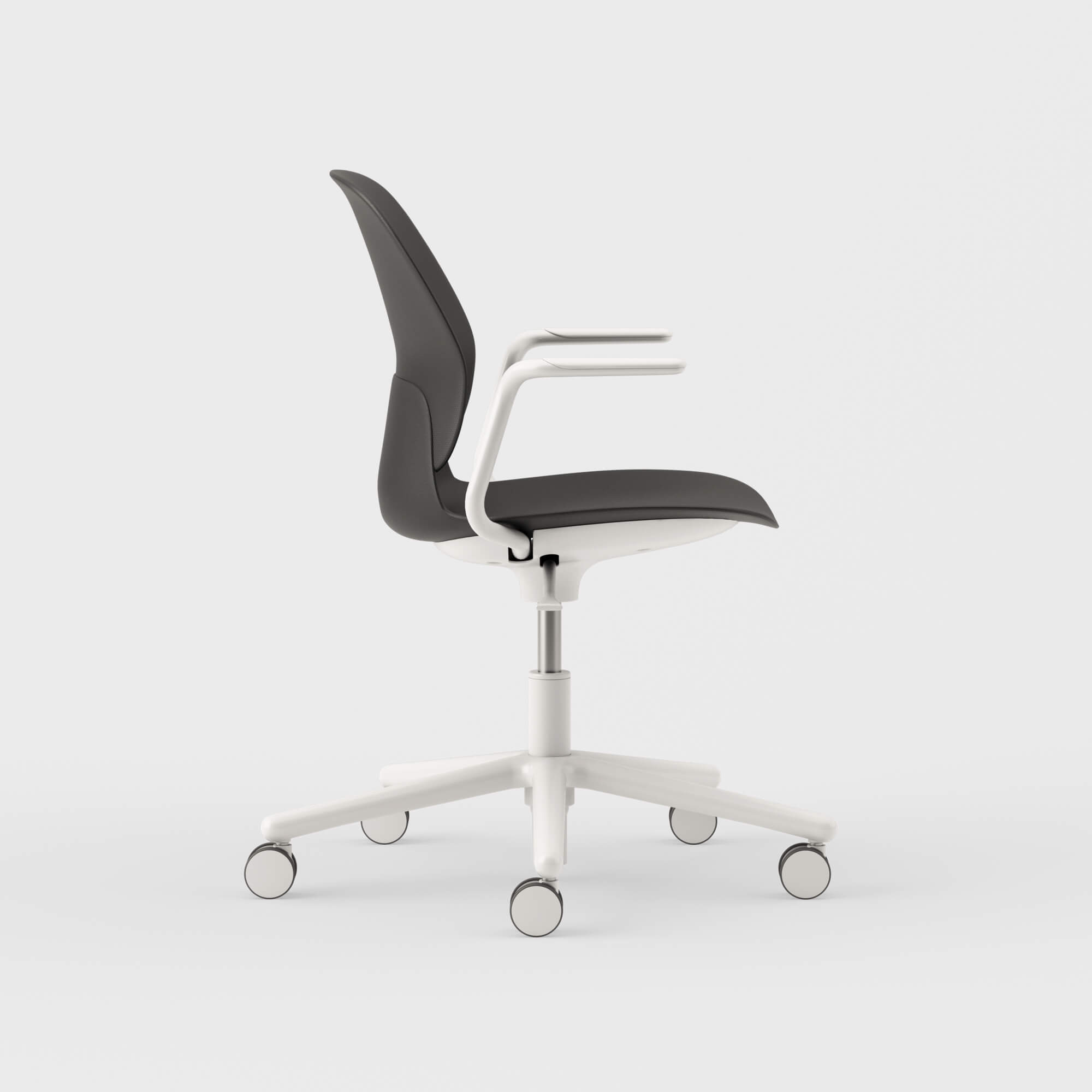 Maari Chair with 5-Star Base - Black (TR-F) / Smooth Plaster (TR-PLS)