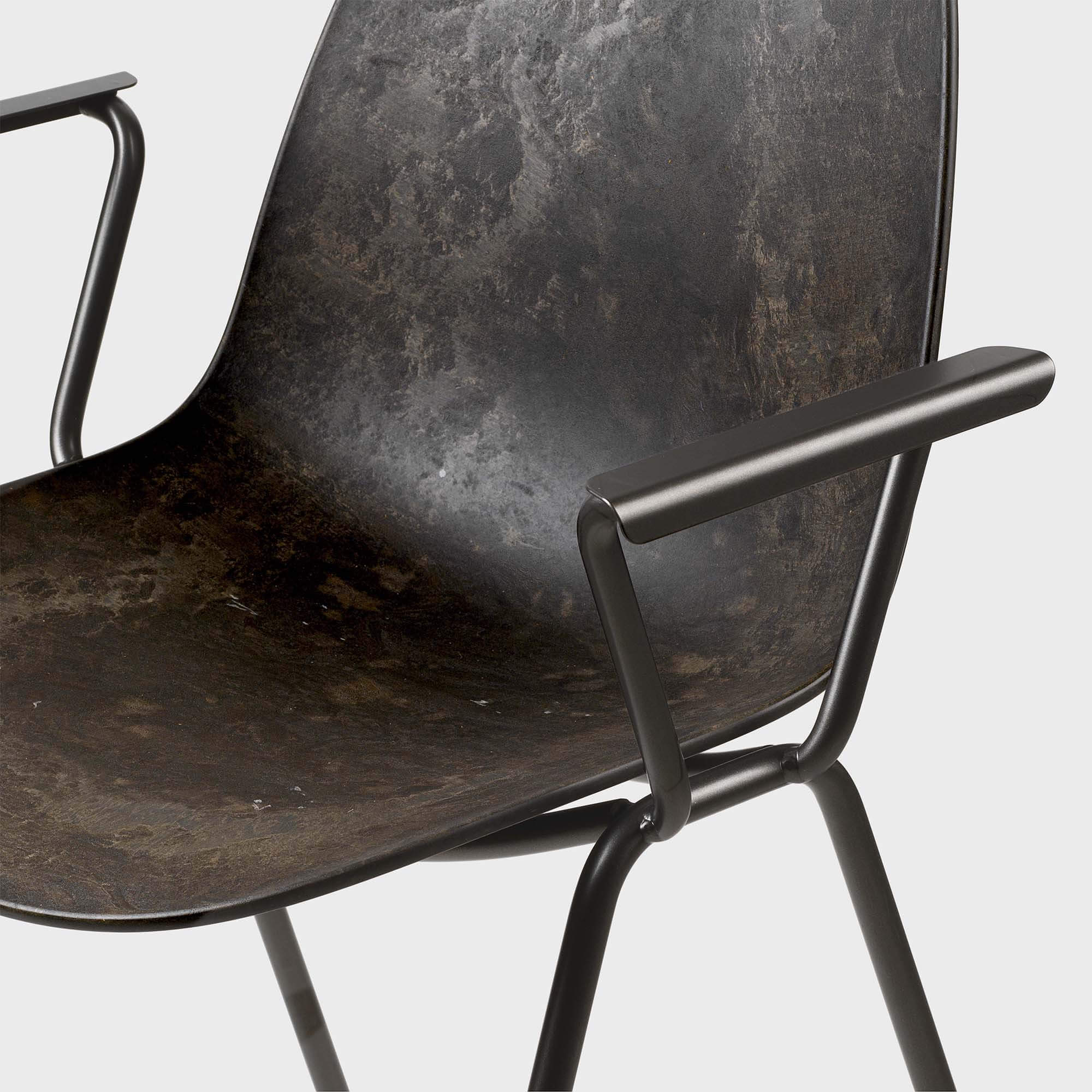 Eternity Chair - Coffee Waste Black (M_CWB) / Armchair
