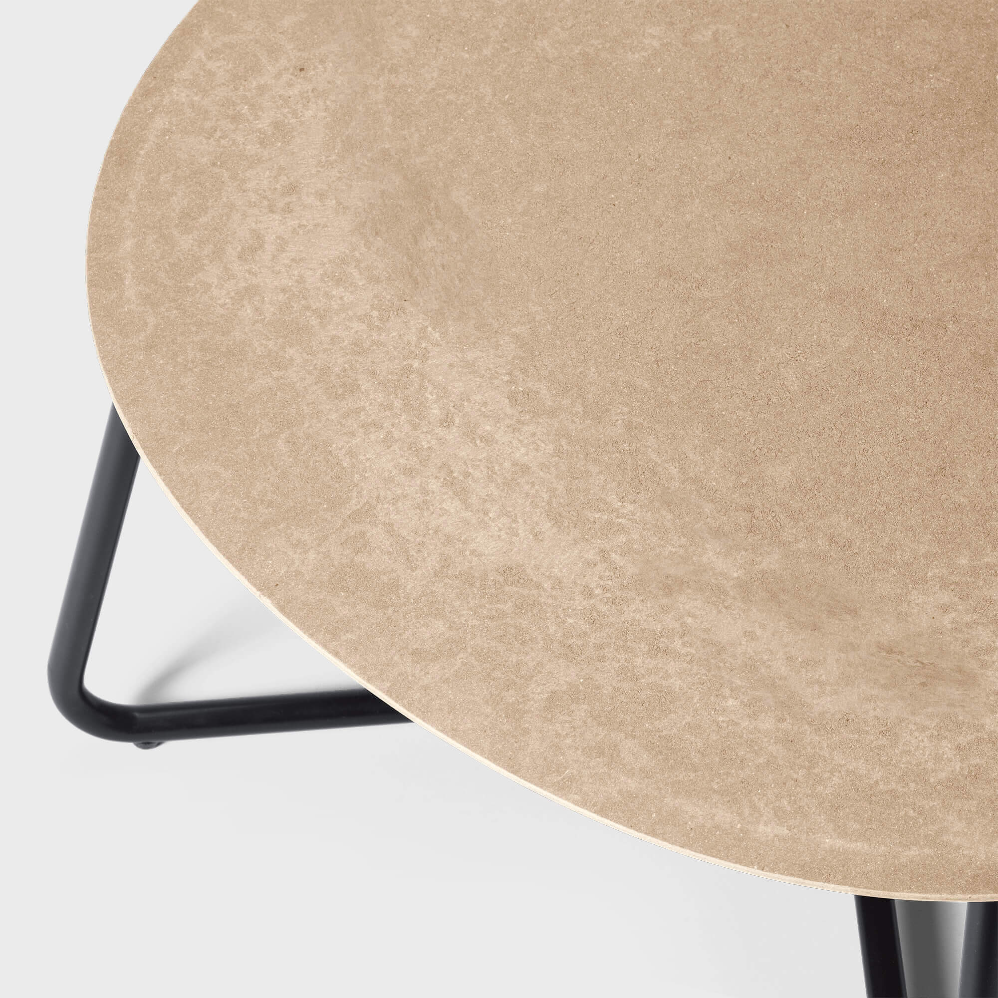 Mater Lily Coffee Table | Sustainable Design