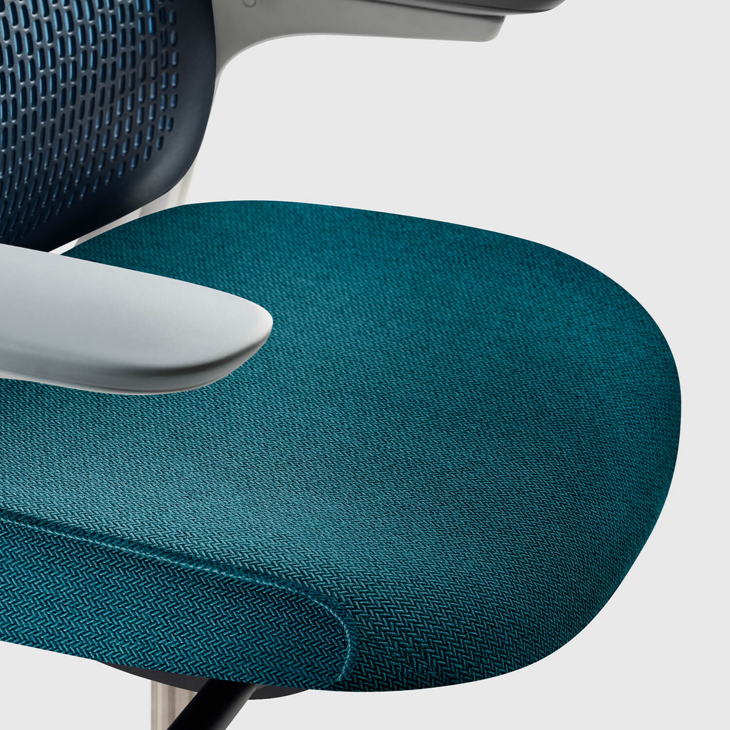 Breck Stool - Lagoon (3J-16) / Snow (TR-UFM)