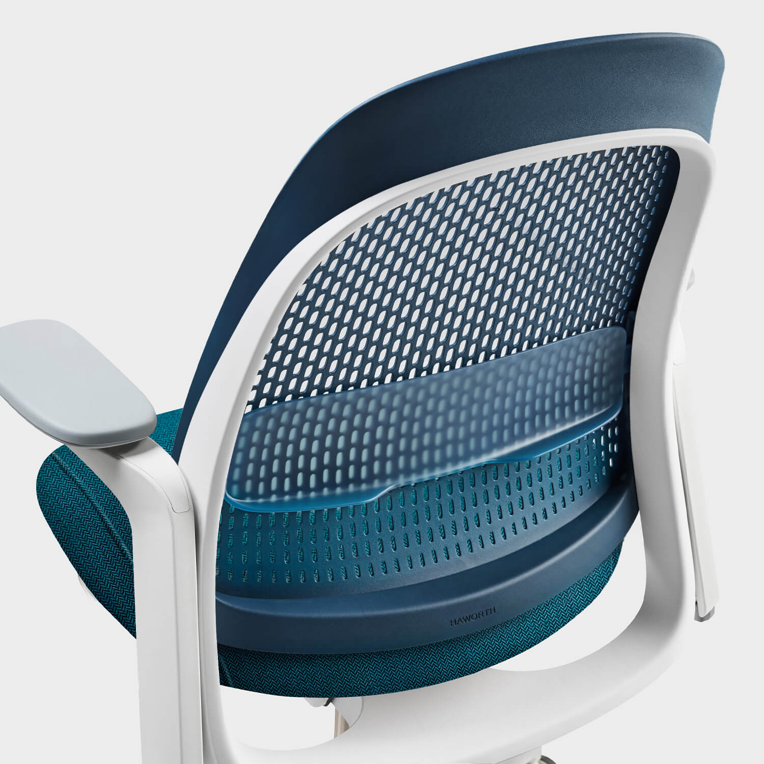 Breck Stool - Lagoon (3J-16) / Snow (TR-UFM)