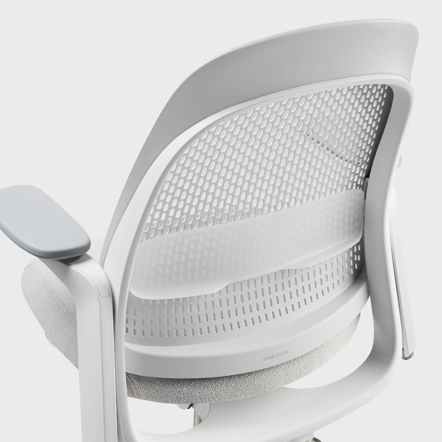 Breck Stool - Lunar (3L-TR) / Snow (TR-UFM)