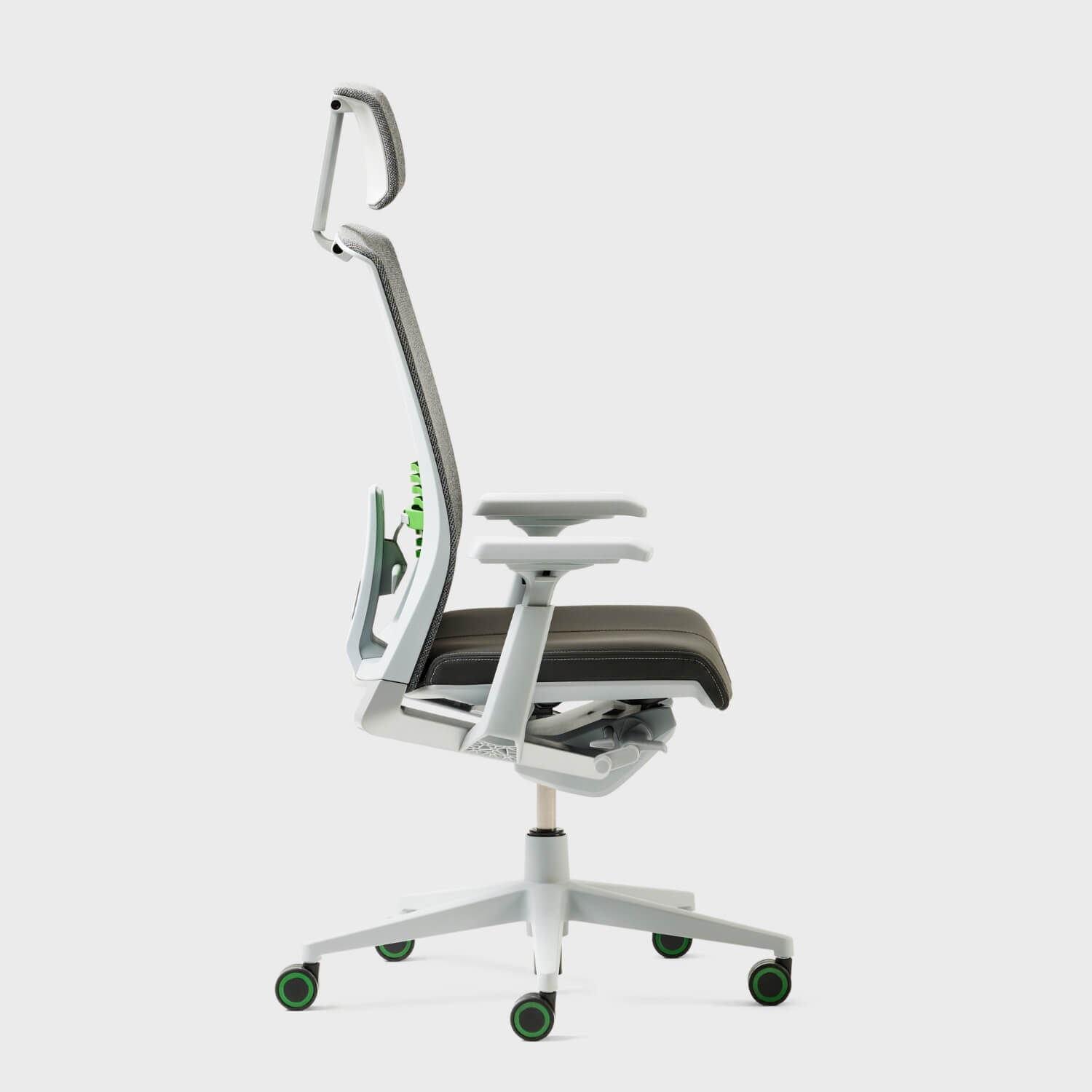 Haworth x Xbox: Very Gaming Chair - With Lumbar