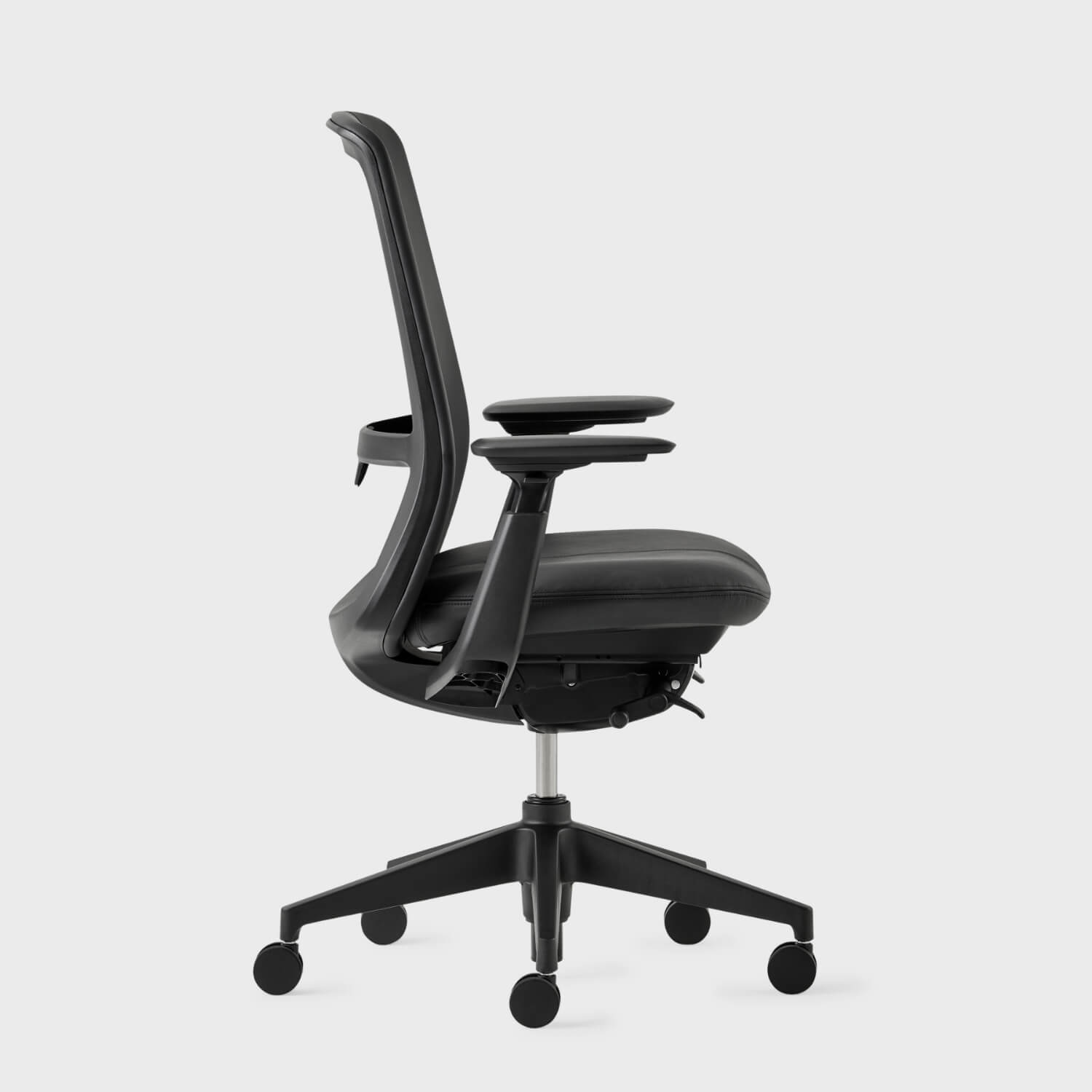 Soji Leather Outlet Chairs - No / Yes
