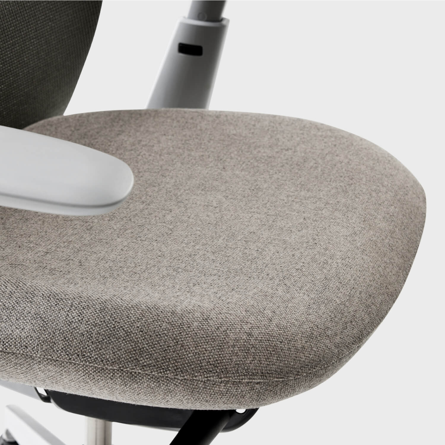 Soji Customizable Ergonomic Office Chair | Haworth