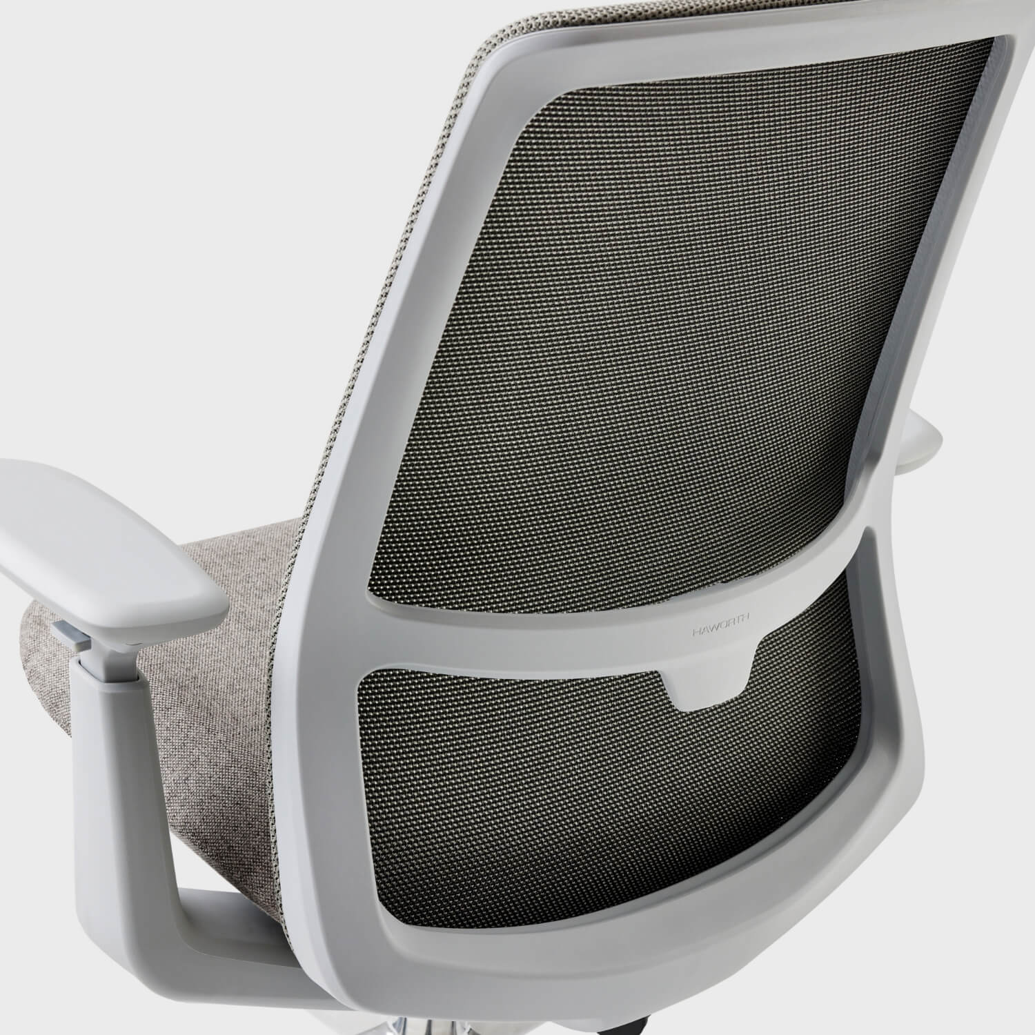 Soji Customizable Ergonomic Office Chair | Haworth