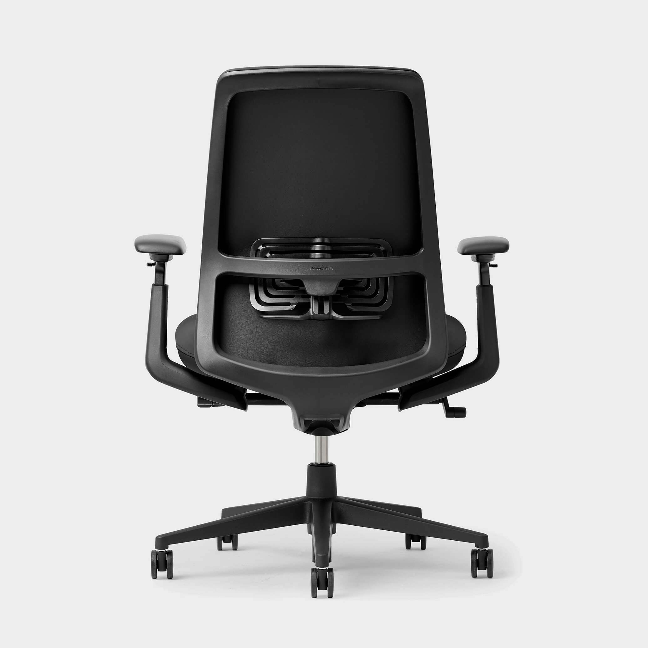 Soji XL Office Chair - Vegan Leather / Yes