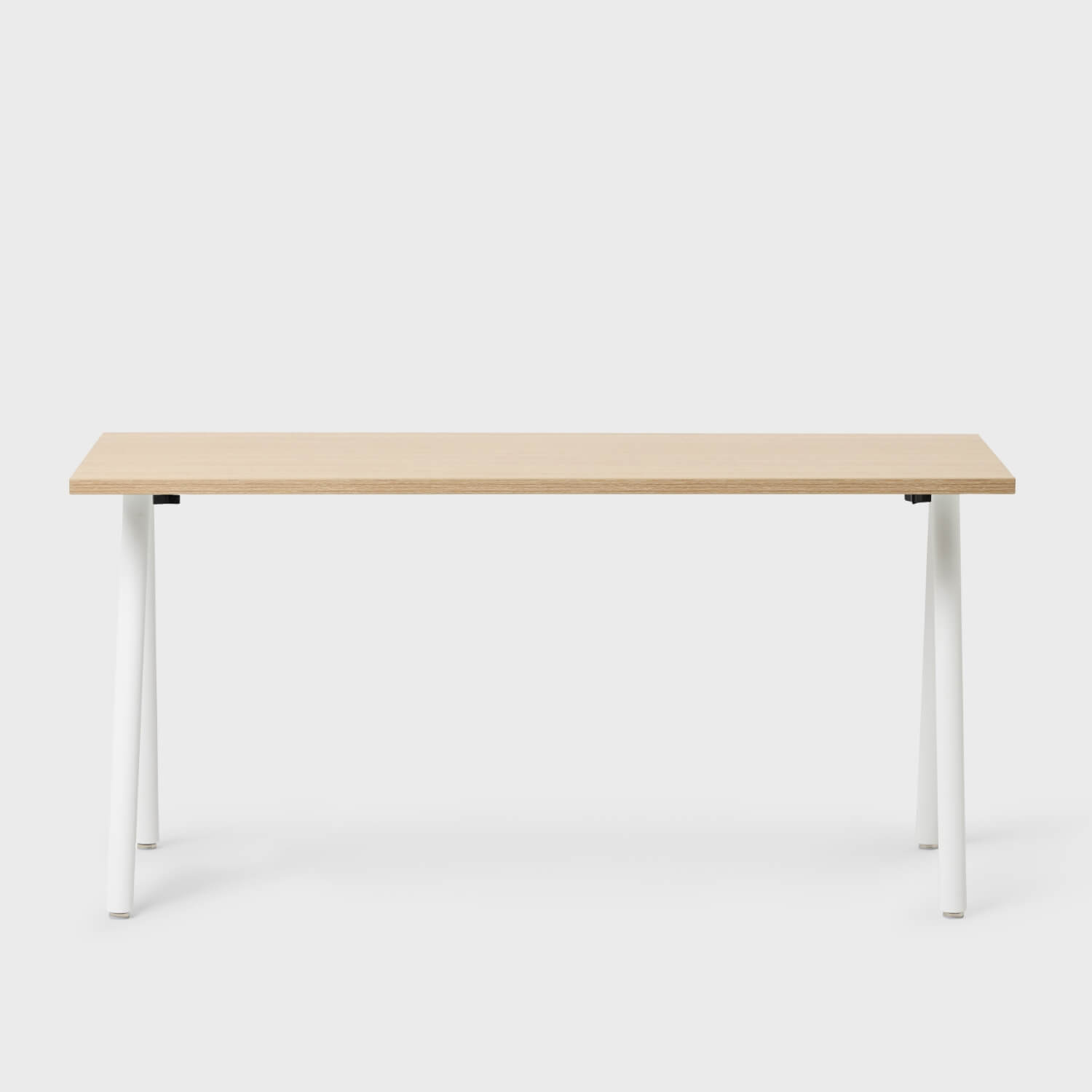 Metro Desk - Landmark (H-KM) / 24 x 48 / White (TR-PLS)