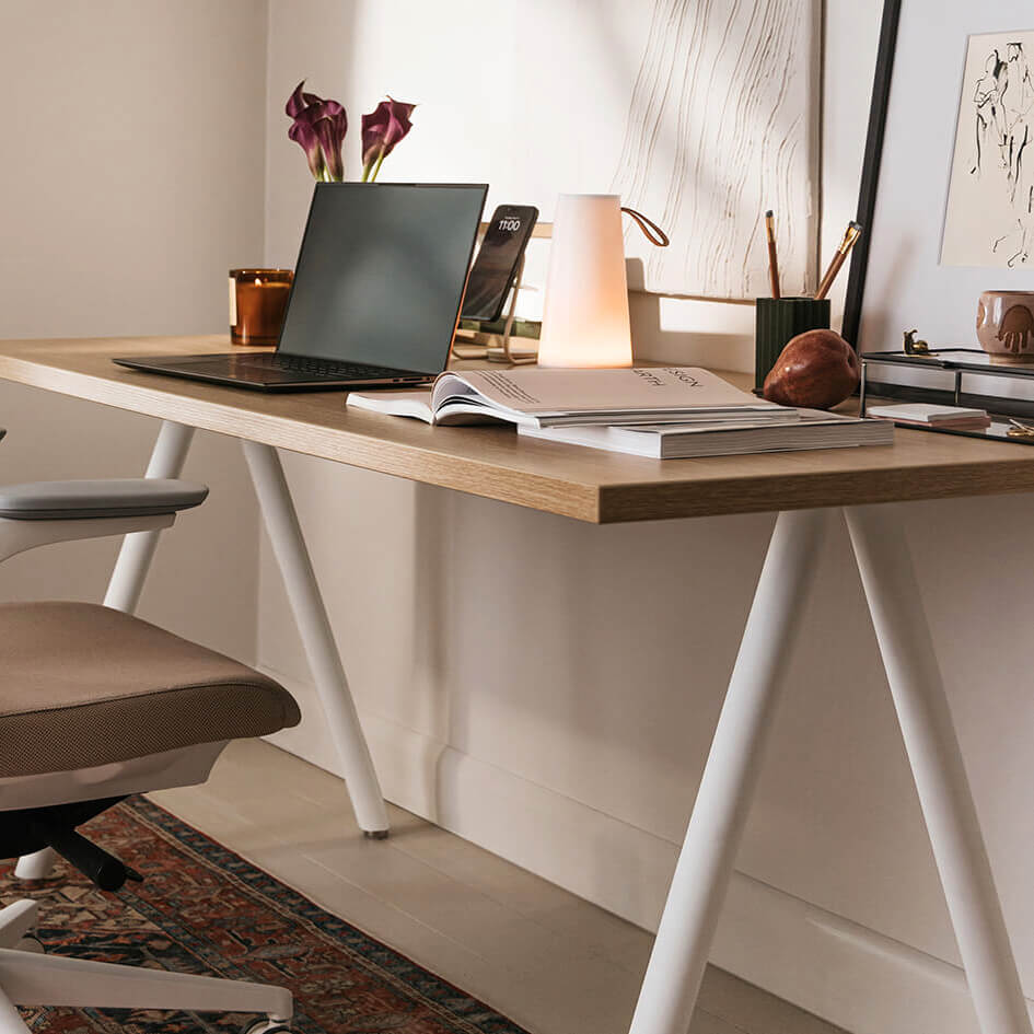 Metro Desk - Linen (H-WL) / 24 x 48 / Black (TR-K)